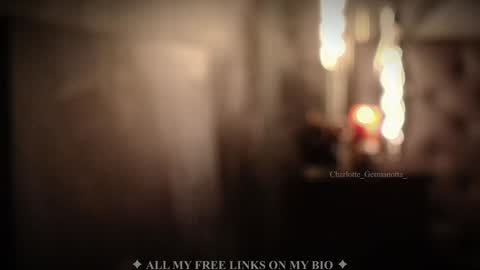 Snapshot of charlotte_germanotta_ chatting on March 11, 3:02 pm Charlotte online show from March 11, 3:02 pm