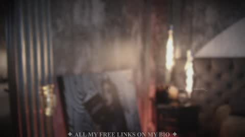 Snapshot of charlotte_germanotta_ chatting on February 18, 3:43 pm Charlotte online show from February 18, 3:43 pm