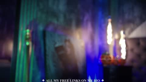 Snapshot of charlotte_germanotta_ chatting on October 27, 5:08 pm Charlotte online show from October 27, 5:08 pm