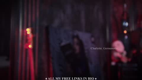 Snapshot of charlotte_germanotta_ chatting on January 8, 3:28 pm Charlotte online show from January 8, 3:28 pm