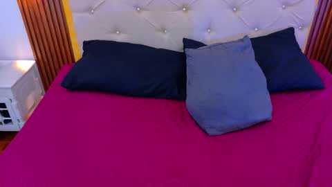 charlotte_harper_ online show from March 2, 1:07 pm