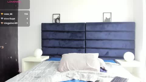 Charlotte online show from October 2, 3:06 pm