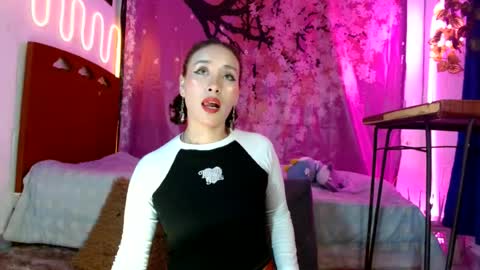 charlotte_morh_ online show from June 20, 2:04 am