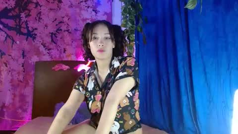 charlotte_morh_ online show from June 3, 4:57 am
