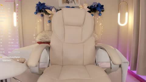 Charlotte online show from December 24, 1:39 pm