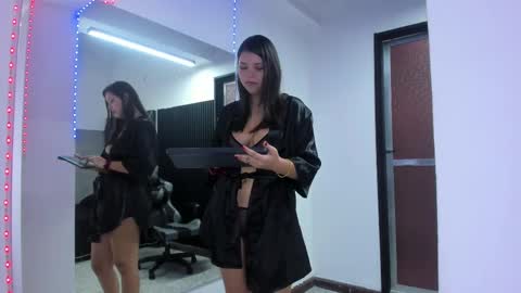 charlottee_starr online show from September 17, 9:13 pm