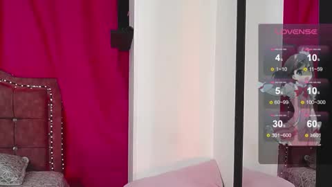 charlottekiss99 online show from September 18, 2:48 pm