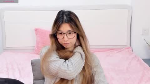 Charlotte online show from March 22, 5:52 pm