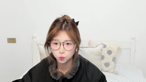 Charlotte online show from January 6, 1:37 pm