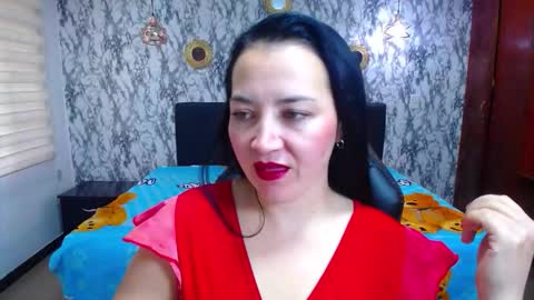 Snapshot of charlotteschmidtt chatting on September 9, 1:33 pm Charlotte  Schmidt online show from September 9, 1:33 pm