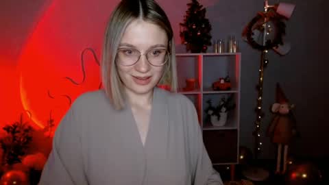 Michelle  online show from December 14, 3:06 am