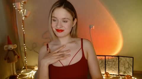 Michelle  online show from January 13, 6:16 am