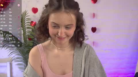 Snapshot of charming_flower chatting on February 18, 9:42 pm MarselinMarsi inst ptj mars online show from February 18, 9:42 pm