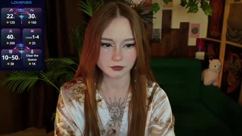 Snapshot of charming_lilly chatting on February 1, 7:05 am Lissa online show from February 1, 7:05 am