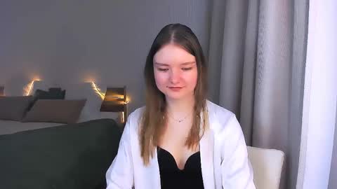 Im Eva online show from June 2, 3:40 am