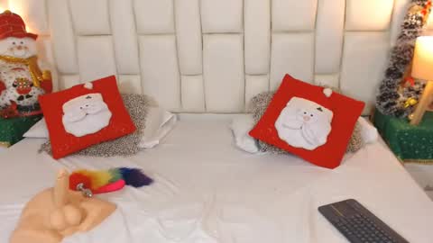 Charon  Stom online show from December 12, 1:39 pm
