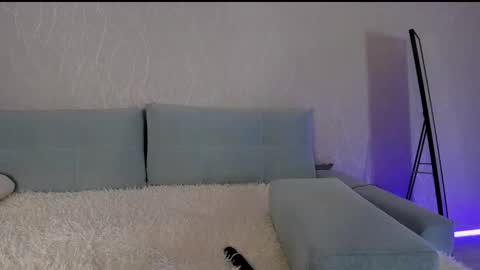 Snapshot of chatur_babes_ chatting on September 22, 1:53 pm Im Elya inst Elya Elfie online show from September 22, 1:53 pm
