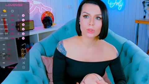 Miss Harmony online show from December 5, 8:33 pm