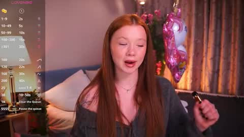 Snapshot of chaturrbaby chatting on February 18, 2:59 pm Em online show from February 18, 2:59 pm