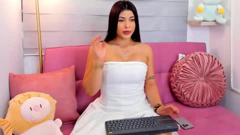 Helena online show from March 2, 8:35 pm