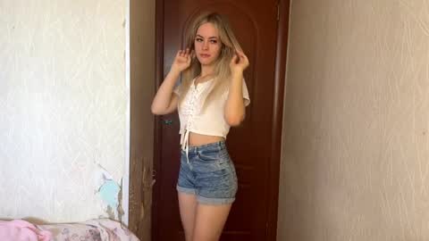 Milissa online show from September 12, 7:07 am