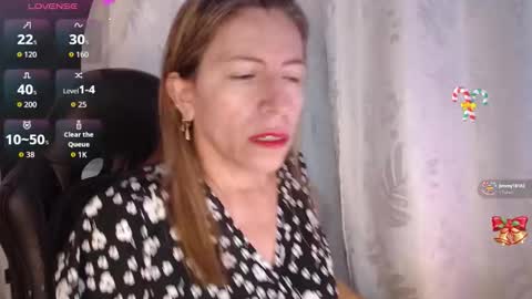 CHAYLA VICTORIA RUIZ  online show from December 13, 10:27 pm