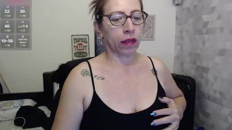 Snapshot of chayla_ruiz chatting on September 22, 12:03 pm CHAYLA VICTORIA RUIZ  online show from September 22, 12:03 pm