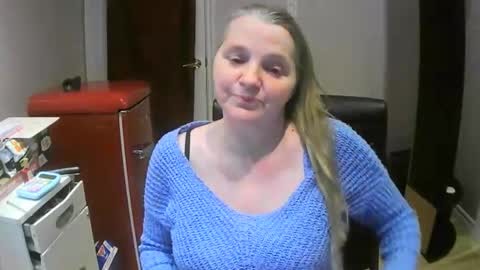 Snapshot of chealsiek chatting on October 11, 1:43 am chealsiek online show from October 11, 1:43 am