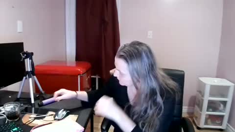 Snapshot of chealsiek chatting on November 2, 1:09 am chealsiek online show from November 2, 1:09 am