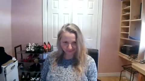 chealsiek online show from February 19, 7:24 pm