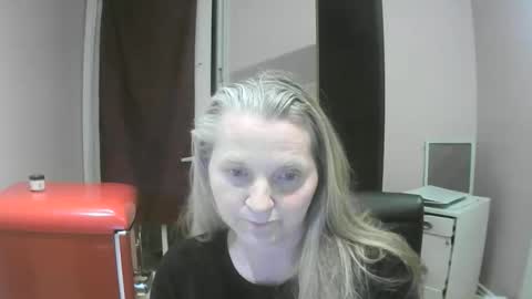 Snapshot of chealsiek chatting on October 3, 12:38 am chealsiek online show from October 3, 12:38 am