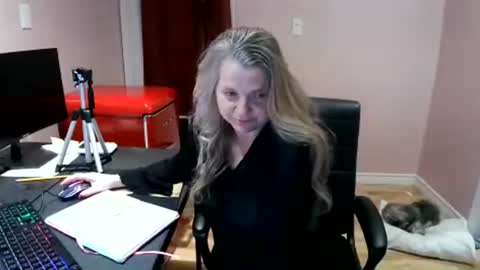 Snapshot of chealsiek chatting on October 28, 11:42 pm chealsiek online show from October 28, 11:42 pm