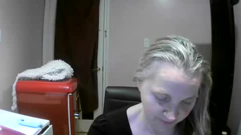 Snapshot of chealsiek chatting on October 14, 8:22 pm chealsiek online show from October 14, 8:22 pm