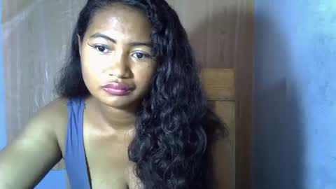 Snapshot of chechick_sahu chatting on October 11, 7:02 am Angel online show from October 11, 7:02 am