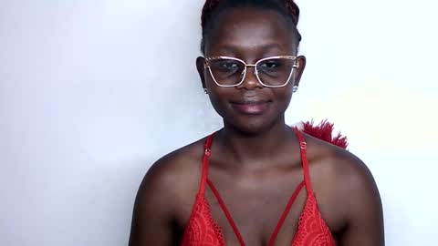 Snapshot of cheeky_charms chatting on September 24, 7:40 am cheeky_charms online show from September 24, 7:40 am