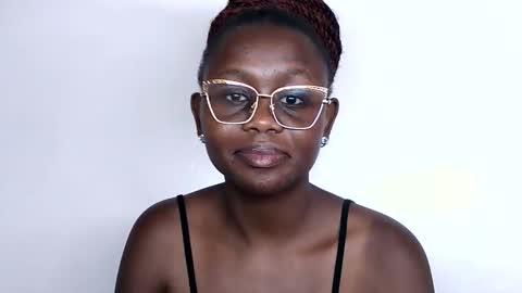 Snapshot of cheeky_charms chatting on September 28, 5:29 pm cheeky_charms online show from September 28, 5:29 pm