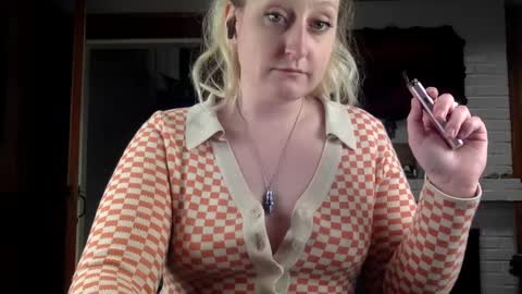 Marie online show from February 9, 2:06 am