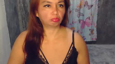Chell online show from September 8, 5:01 pm