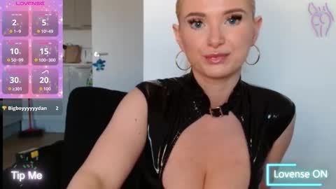 ChelseaBlonde online show from October 6, 3:07 pm