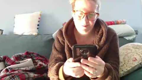 Chelsea online show from December 6, 6:06 pm