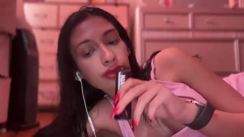 Snapshot of cherliecarmen chatting on March 9, 8:21 pm cherliecarmen online show from March 9, 8:21 pm