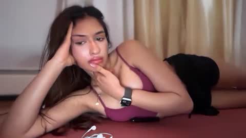 Snapshot of cherliecarmen chatting on October 21, 4:38 am cherliecarmen online show from October 21, 4:38 am