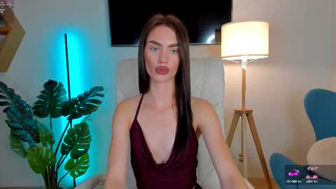 Snapshot of cherry__kiss chatting on September 10, 6:52 pm Cherry Kiss online show from September 10, 6:52 pm