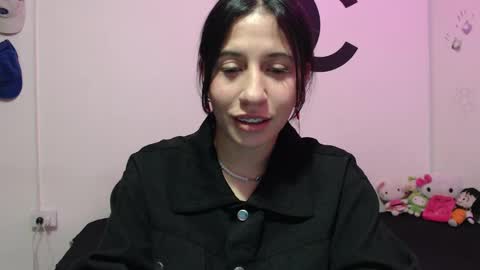 Snapshot of cherry_hc chatting on January 22, 10:17 pm Nezumy Rey online show from January 22, 10:17 pm