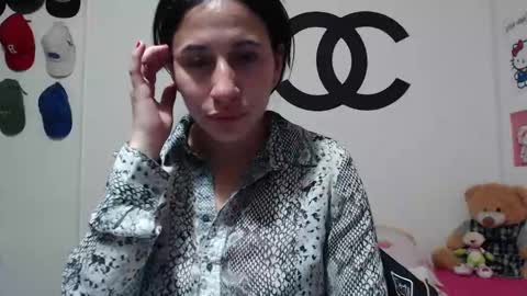 Snapshot of cherry_hc chatting on February 4, 1:56 am Nezumy Rey online show from February 4, 1:56 am