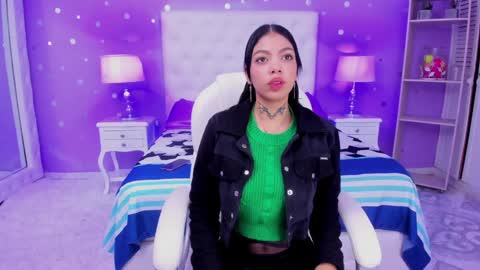 Sussan Cherry  online show from January 24, 5:10 am