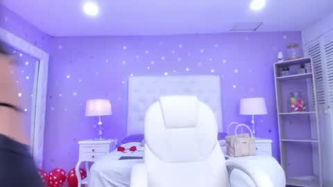 Sussan Cherry  online show from February 15, 1:42 am