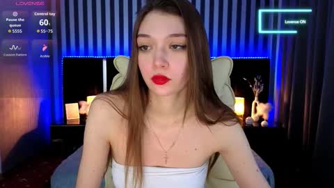 Snapshot of cherry_wipe chatting on October 7, 12:53 pm Cherry Wipe online show from October 7, 12:53 pm