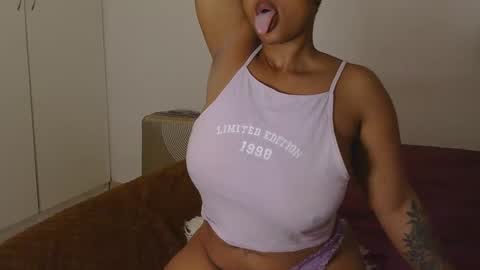 Cherrybabe online show from December 5, 5:48 am