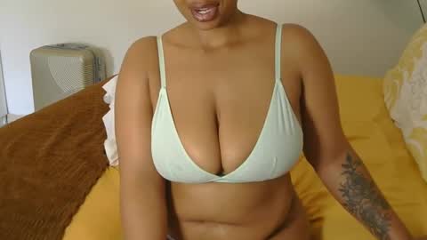 Cherrybabe online show from December 18, 2:38 pm